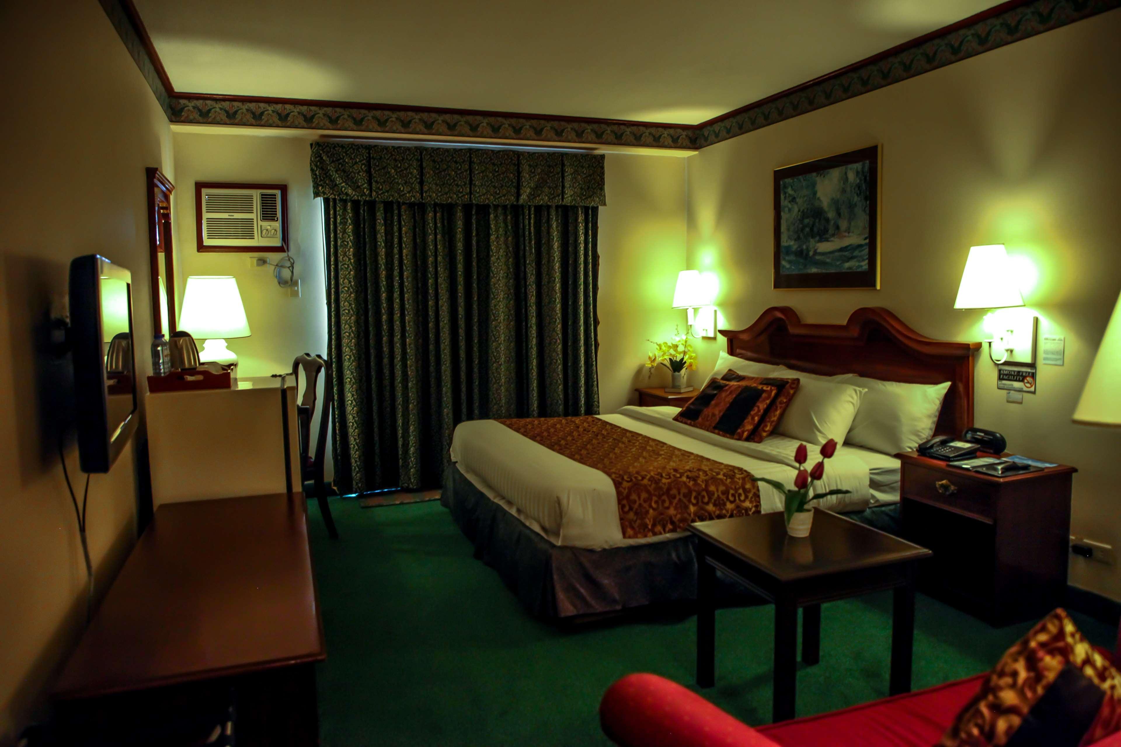 Days Hotel Tagaytay Tagaytay City Zewnętrze zdjęcie