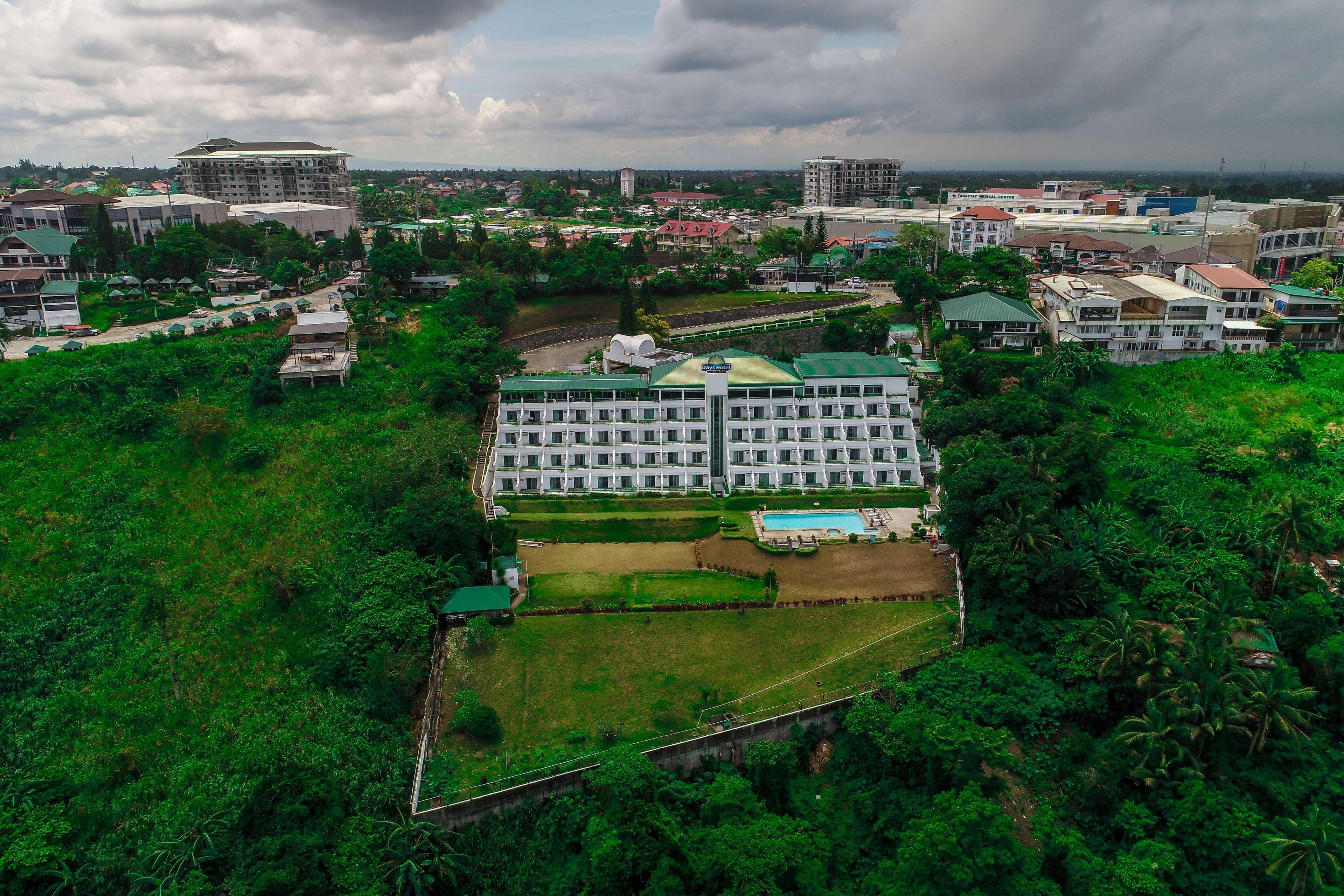 Days Hotel Tagaytay Tagaytay City Zewnętrze zdjęcie