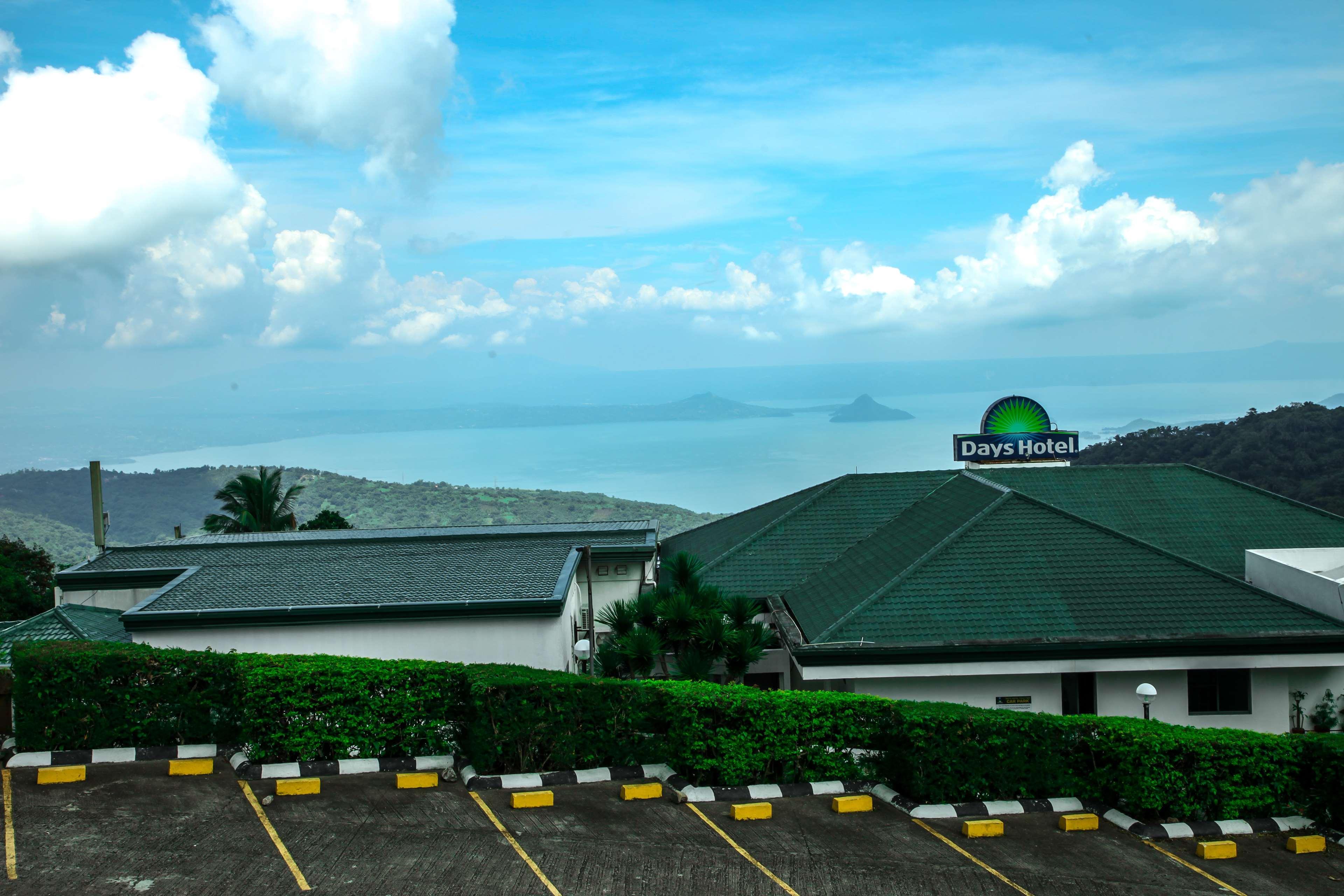 Days Hotel Tagaytay Tagaytay City Zewnętrze zdjęcie