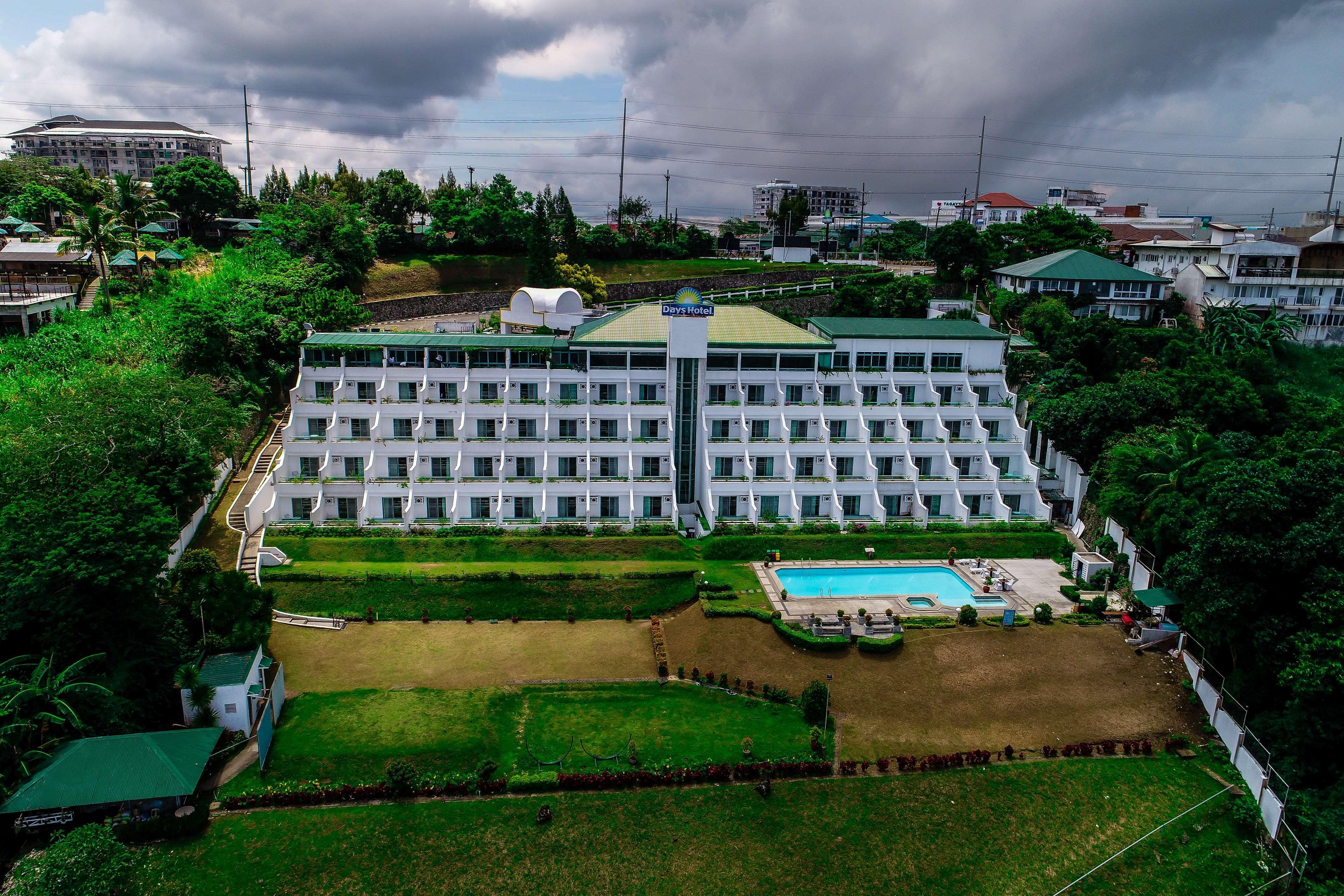 Days Hotel Tagaytay Tagaytay City Zewnętrze zdjęcie
