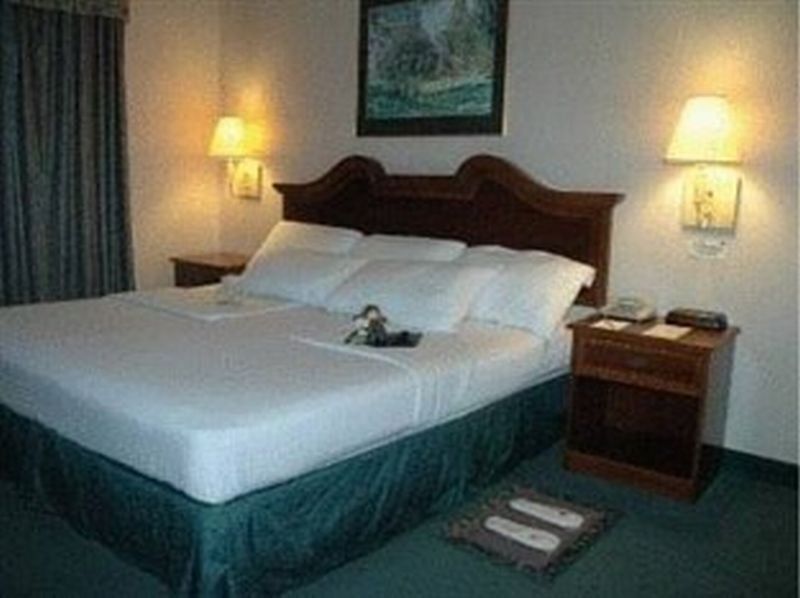 Days Hotel Tagaytay Tagaytay City Zewnętrze zdjęcie