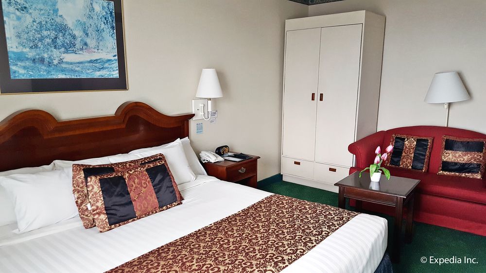 Days Hotel Tagaytay Tagaytay City Zewnętrze zdjęcie