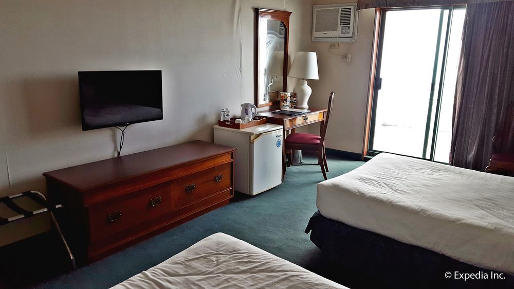 Days Hotel Tagaytay Tagaytay City Zewnętrze zdjęcie