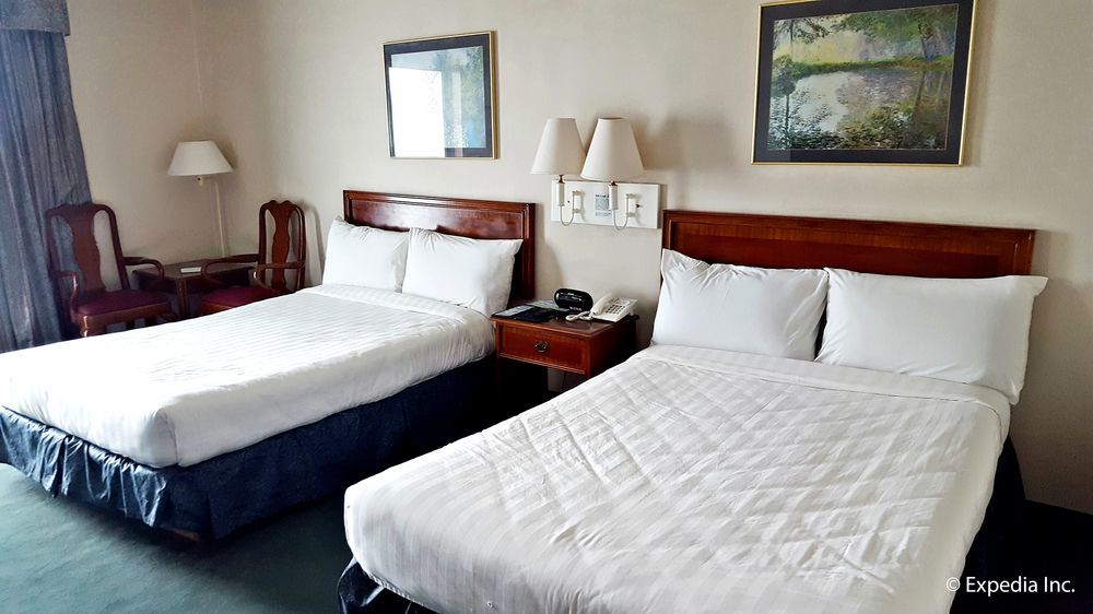 Days Hotel Tagaytay Tagaytay City Zewnętrze zdjęcie